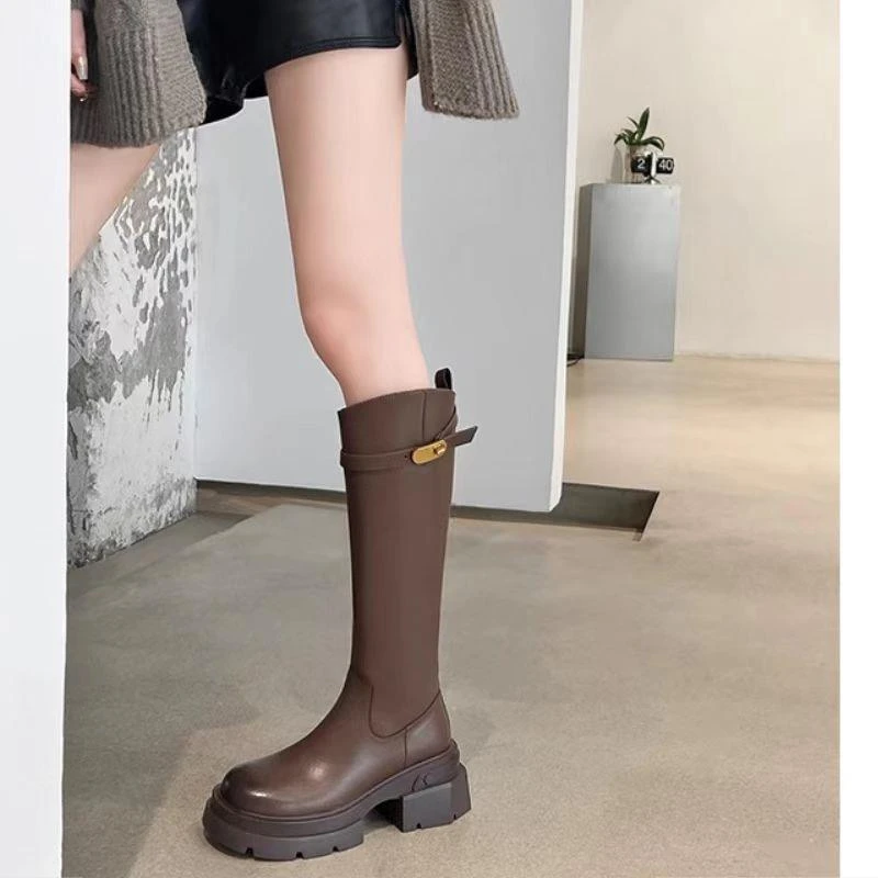 显瘦小心机~大叔家厚底棕色长靴女2023新款秋冬小个子高筒骑士靴