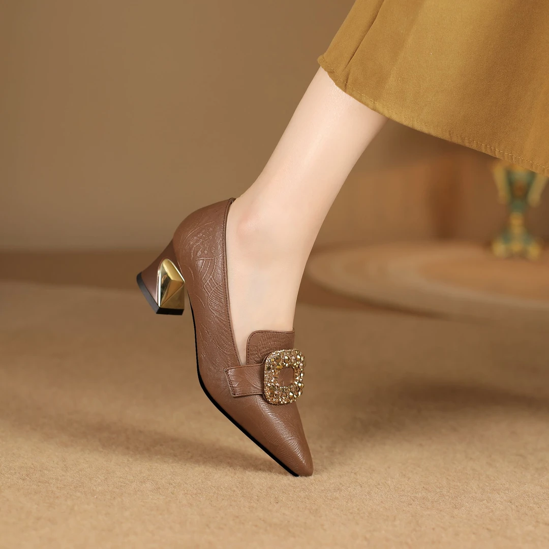 跟高5cm/羊皮水钻尖头中口鞋8279气质新款百搭单鞋春秋新中式真皮