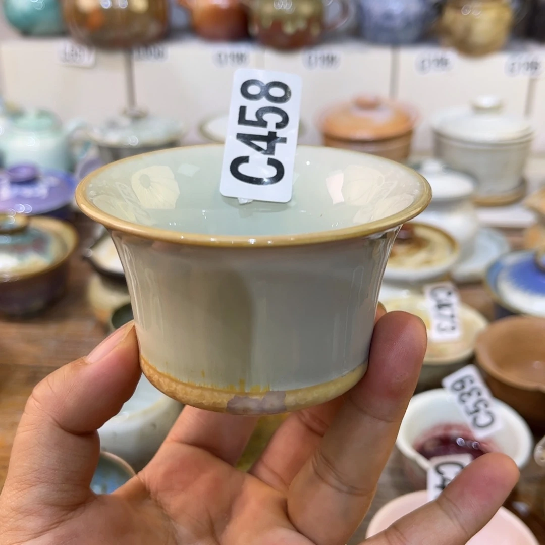 白泥茶杯陶瓷艺术