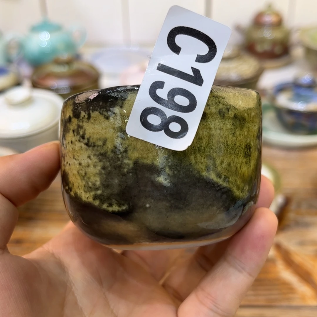 白泥茶杯陶瓷艺术