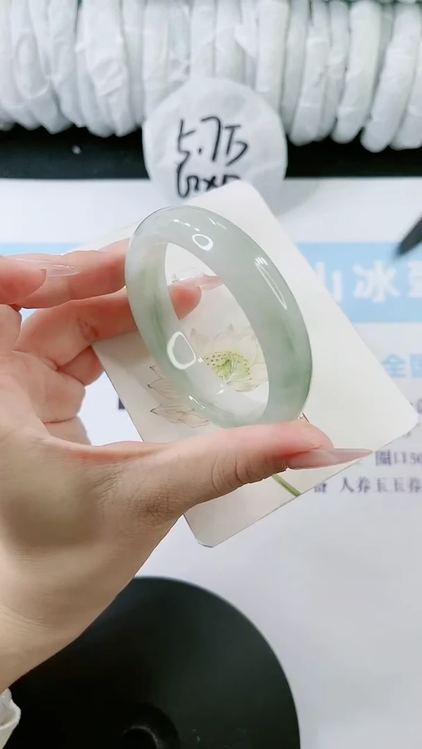 【闪购商品】石英质玉手镯未镶嵌0564274751-56