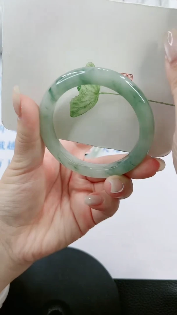 【闪购商品】石英质玉手镯未镶嵌0916980219-54多样性发货