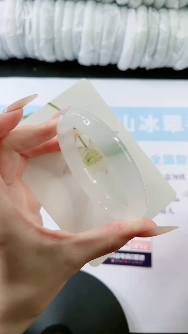 【闪购商品】石英质玉手镯未镶嵌0547465609-60