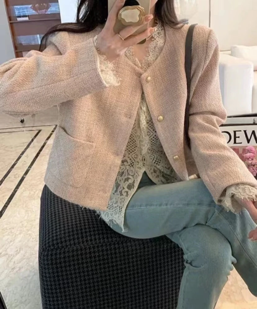 韩系甜美小香风外套，直播间拍哦