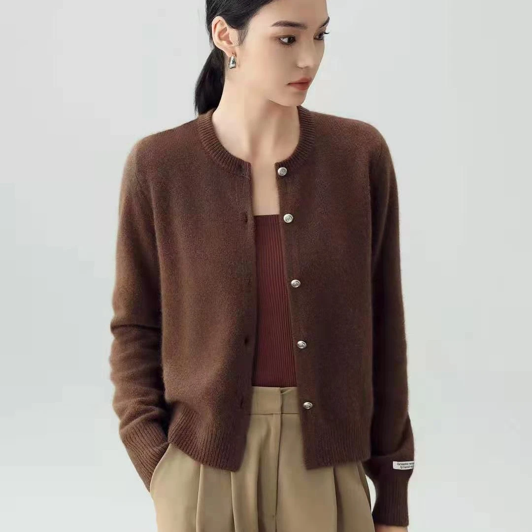 女士秋冬新款小浣熊山羊绒圆领针织开衫短款纯色百搭时尚休闲