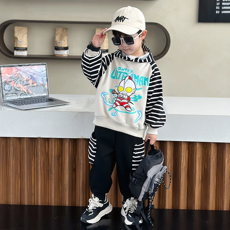 奥特曼衣服亮灯男童春秋季套装儿童痞帅洋气卫衣裤两件套运动服潮