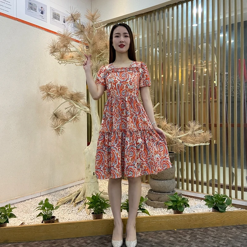 夏季新款方领碎花连衣裙女减龄休闲气质显瘦时尚韩版印花中长裙子