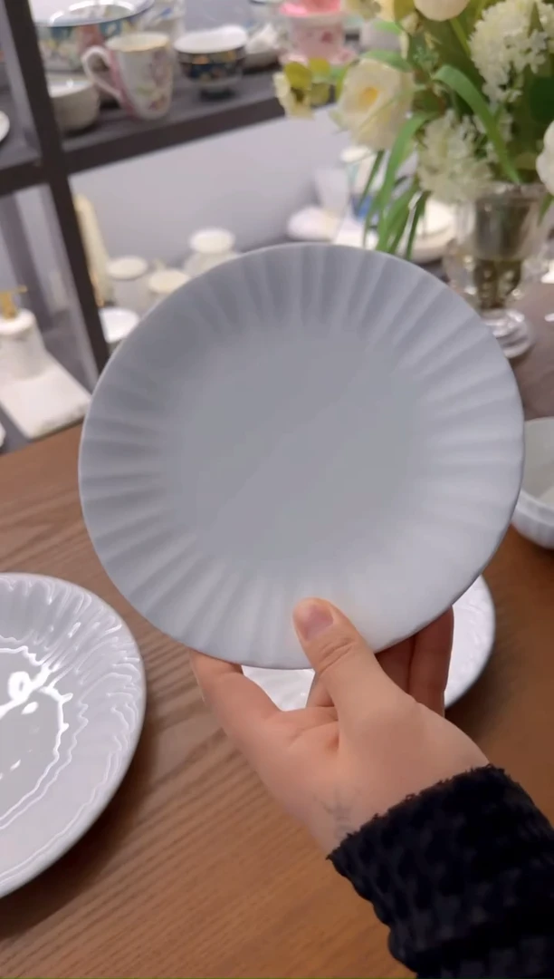【闪购商品】瓷盘子6英寸
