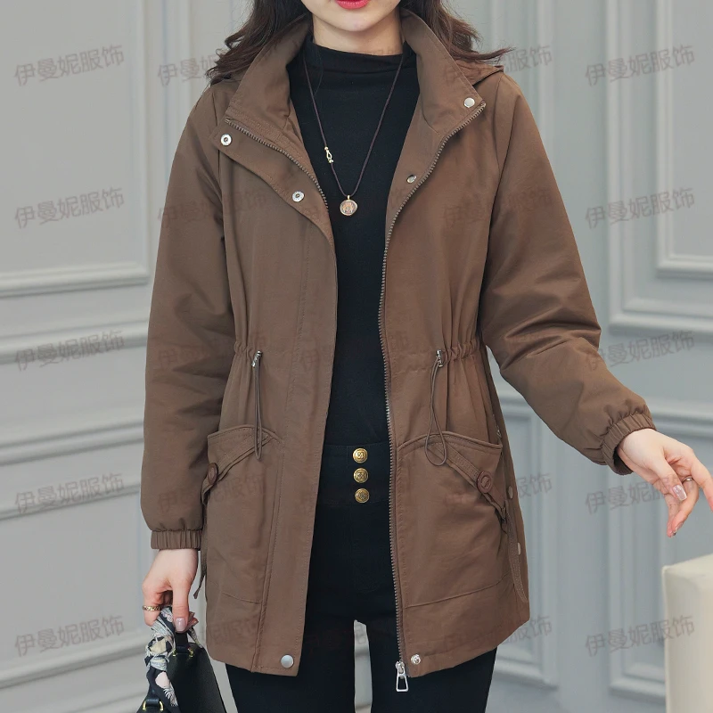 【雅丹】伊曼妮A015大气时尚短款风衣外套女大码休闲百搭女士连帽