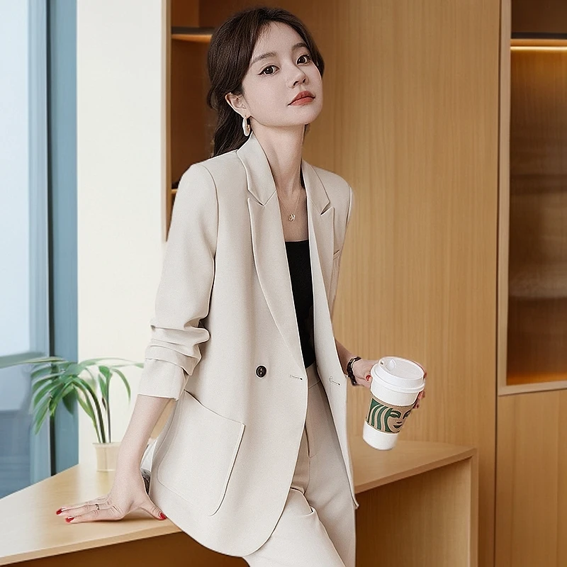 时尚米白色西装外套女高级感气质西服女神范职业套装女春秋休闲