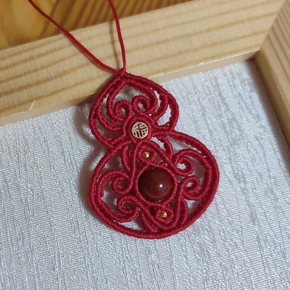 福禄小葫芦胸针手工编绳教程