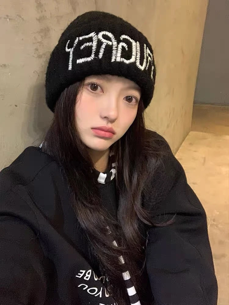 字母黑色毛线帽子女冬季新款保暖针织帽护耳冷帽韩版堆堆帽百搭潮