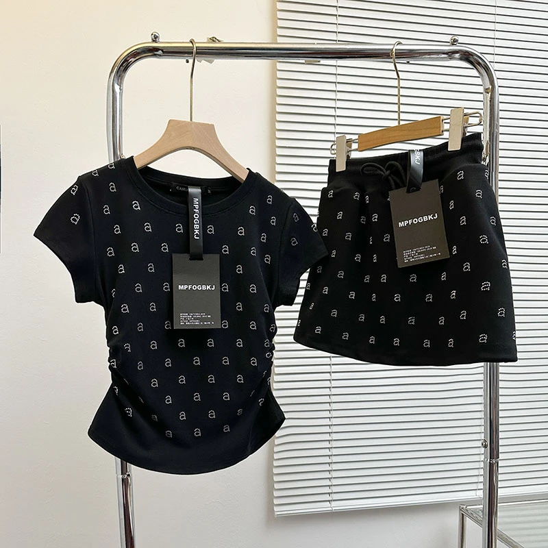 高级感辣妹小a字烫钻短袖T恤修身上衣+半身裙短裙时尚两件套装女