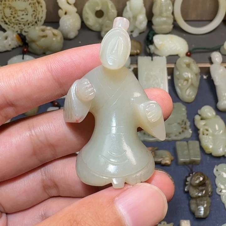 和田玉颈饰未镶嵌淘*鬼