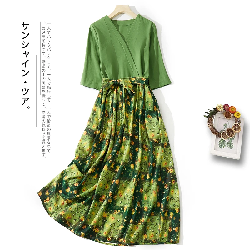 碎花中袖拼接文艺棉麻连衣裙女显瘦2025夏季新款A字修身中长裙子