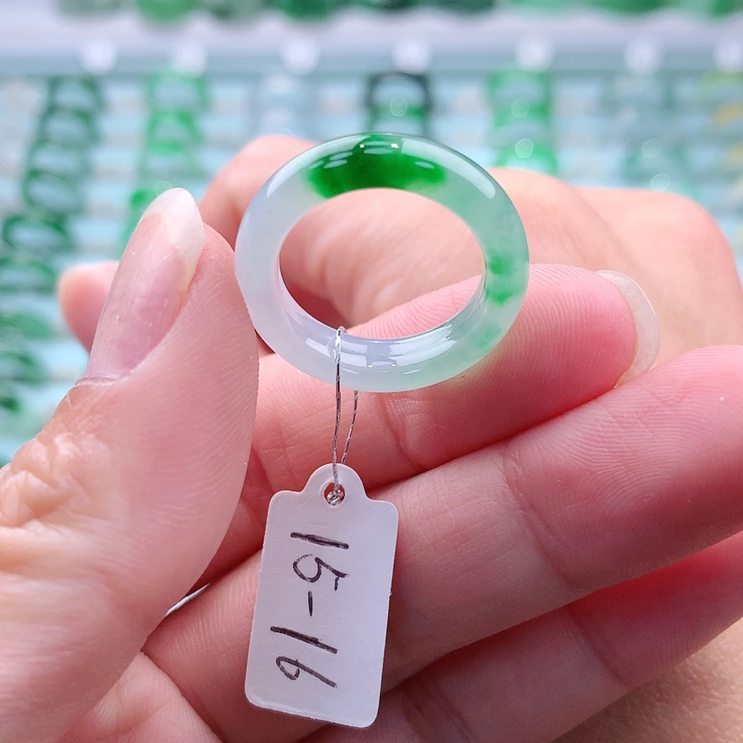 翡翠戒指未镶嵌A货缅甸翡翠