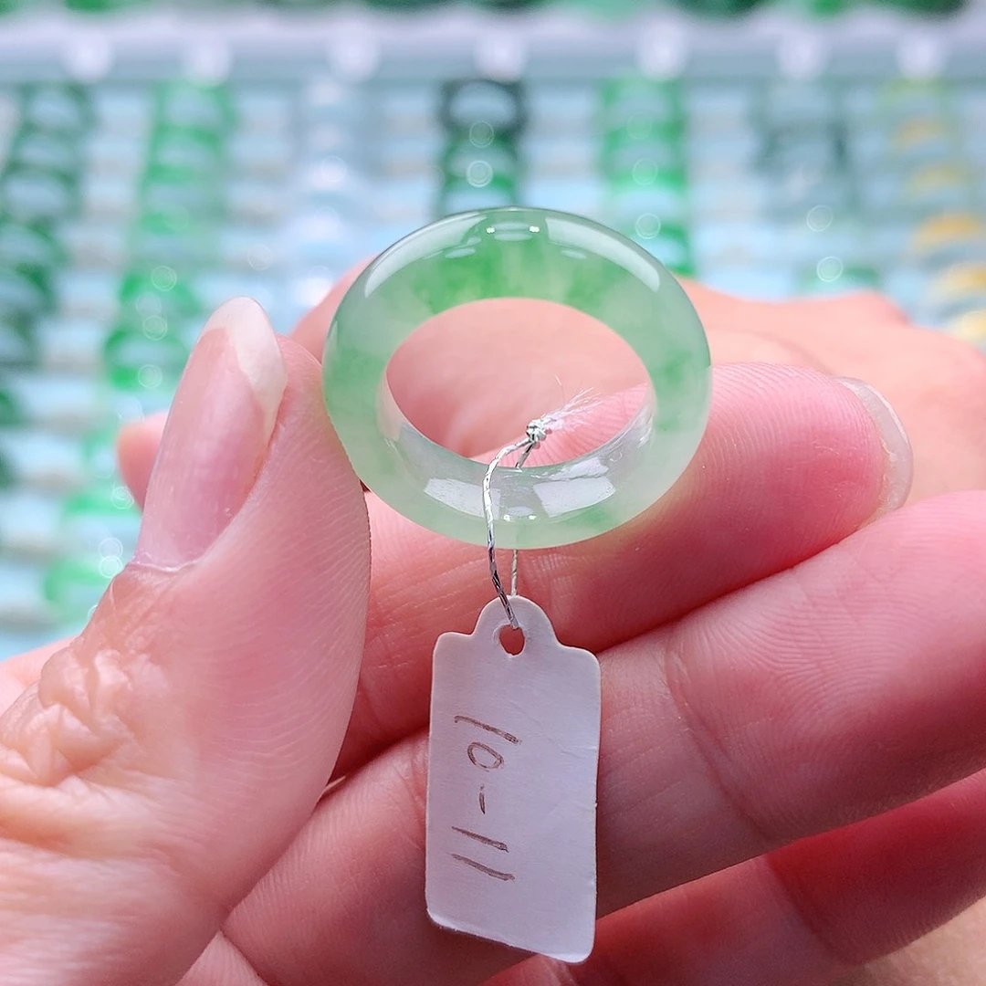 翡翠戒指未镶嵌A货缅甸翡翠