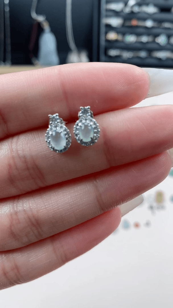 【闪购商品】翡翠耳饰银S925镶嵌翡翠冰种蛋面耳钉
