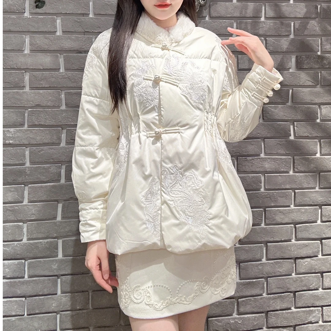 兮兮定制新中式盘扣绣花24冬新款保暖外套