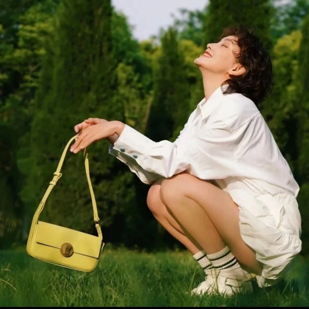 【涓姐专属】厚底麦底熊白鞋经典鞋B6573005