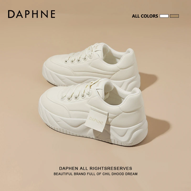 达芙妮新款百搭显脚小小白鞋女2025秋冬高级感厚底休闲板鞋面包鞋