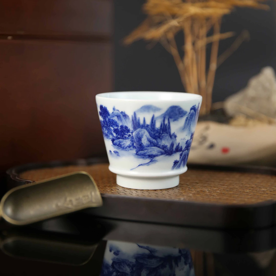 景德镇陶瓷釉下青花山水主人杯功夫茶具家用客厅茶杯高档礼盒装