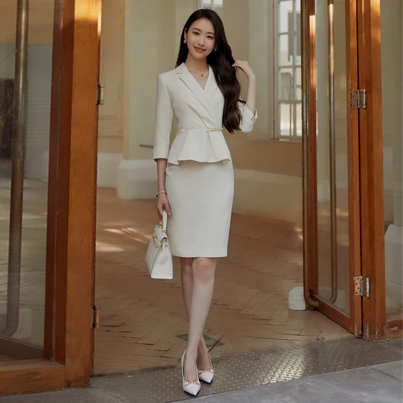 米色西装连衣裙女春季职业装气质女神范名媛时尚显瘦假两件工作裙