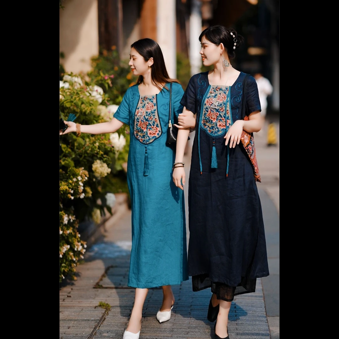 【羊在在】重工刺绣流苏连衣裙L053