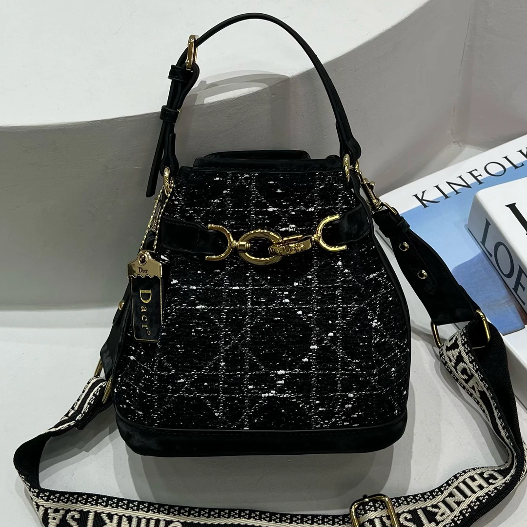 【RAIN.CUN】ZT-D7077-斑澜黑小香风气质条纹设计师斜跨轻奢女包