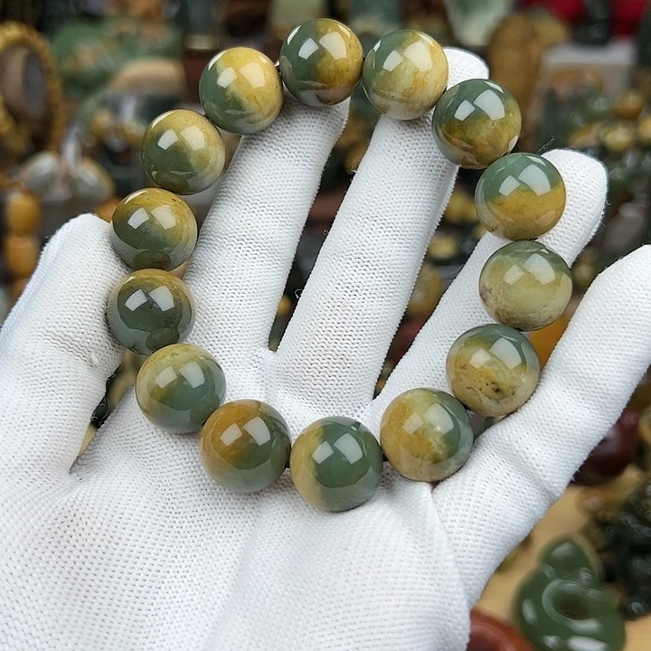 岫岩河磨玉（透闪石质玉）手串未镶嵌王****n