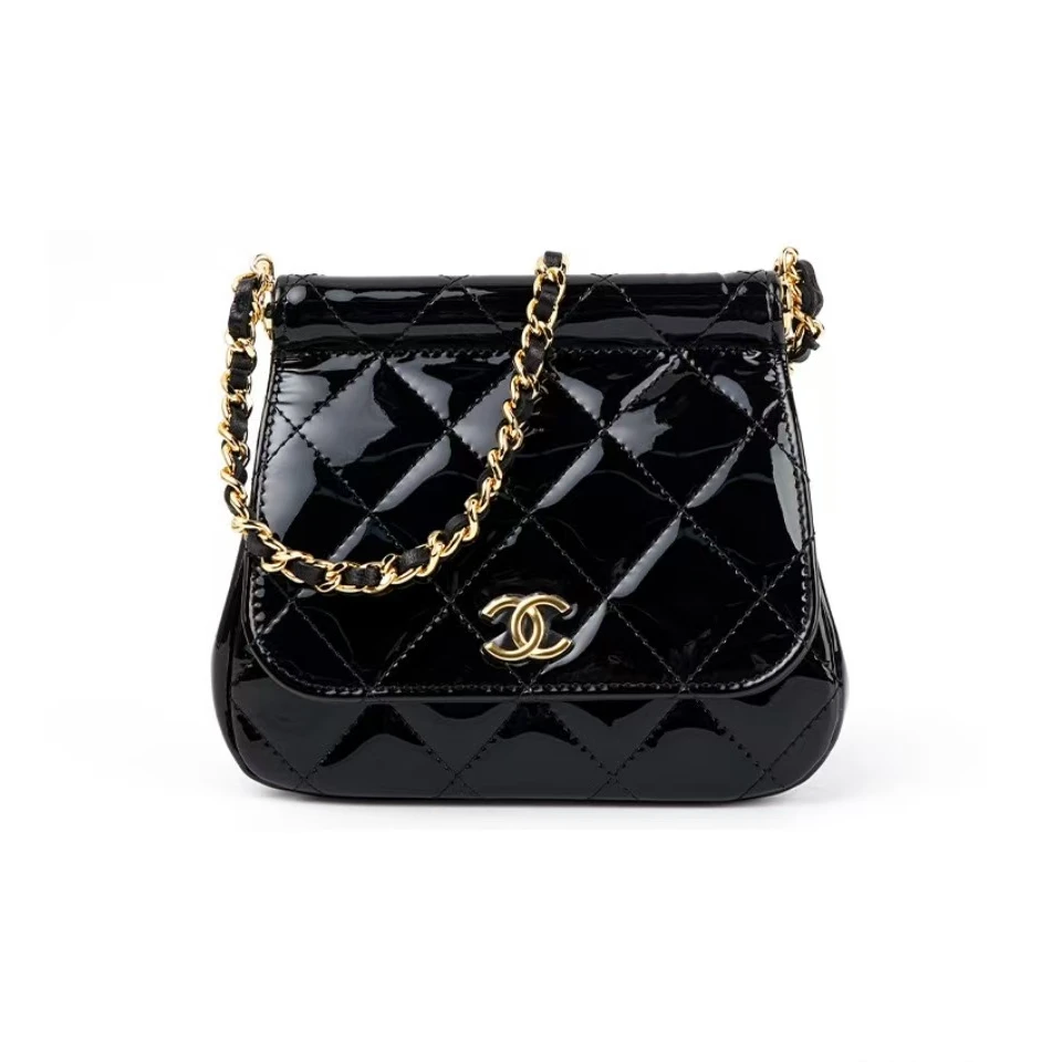 99新 Chanel/香奈儿  22k黑金元宝漆皮链条单肩包 芯片款/153655