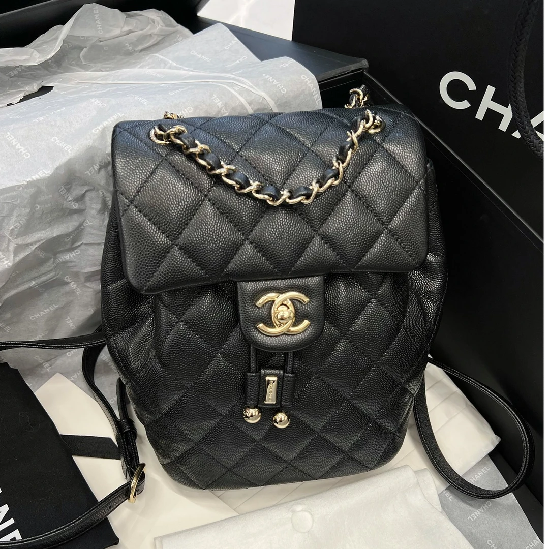 95新 Chanel/香奈儿 小号黑色淡金荔枝皮萨尔茨堡双肩包芯片款