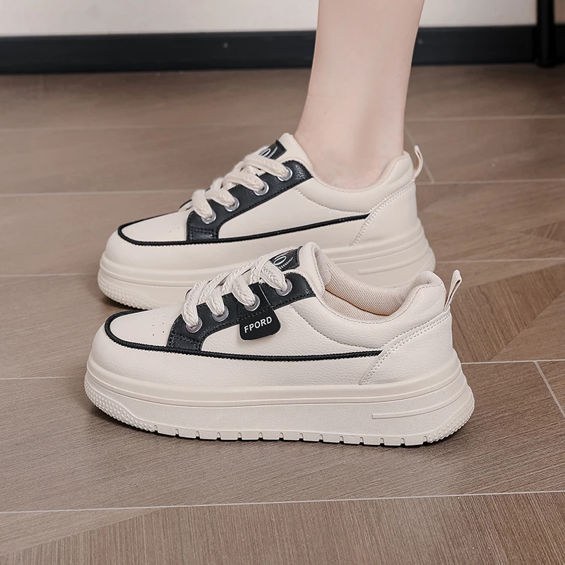 爆款小白鞋女2024年秋季新款软底超软小众厚底板鞋百搭休闲女鞋