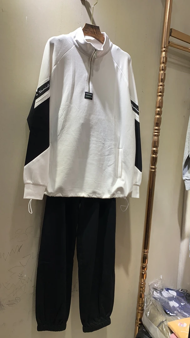 实体童装2024新款卫衣休闲运动装外套时尚潮流休闲套装