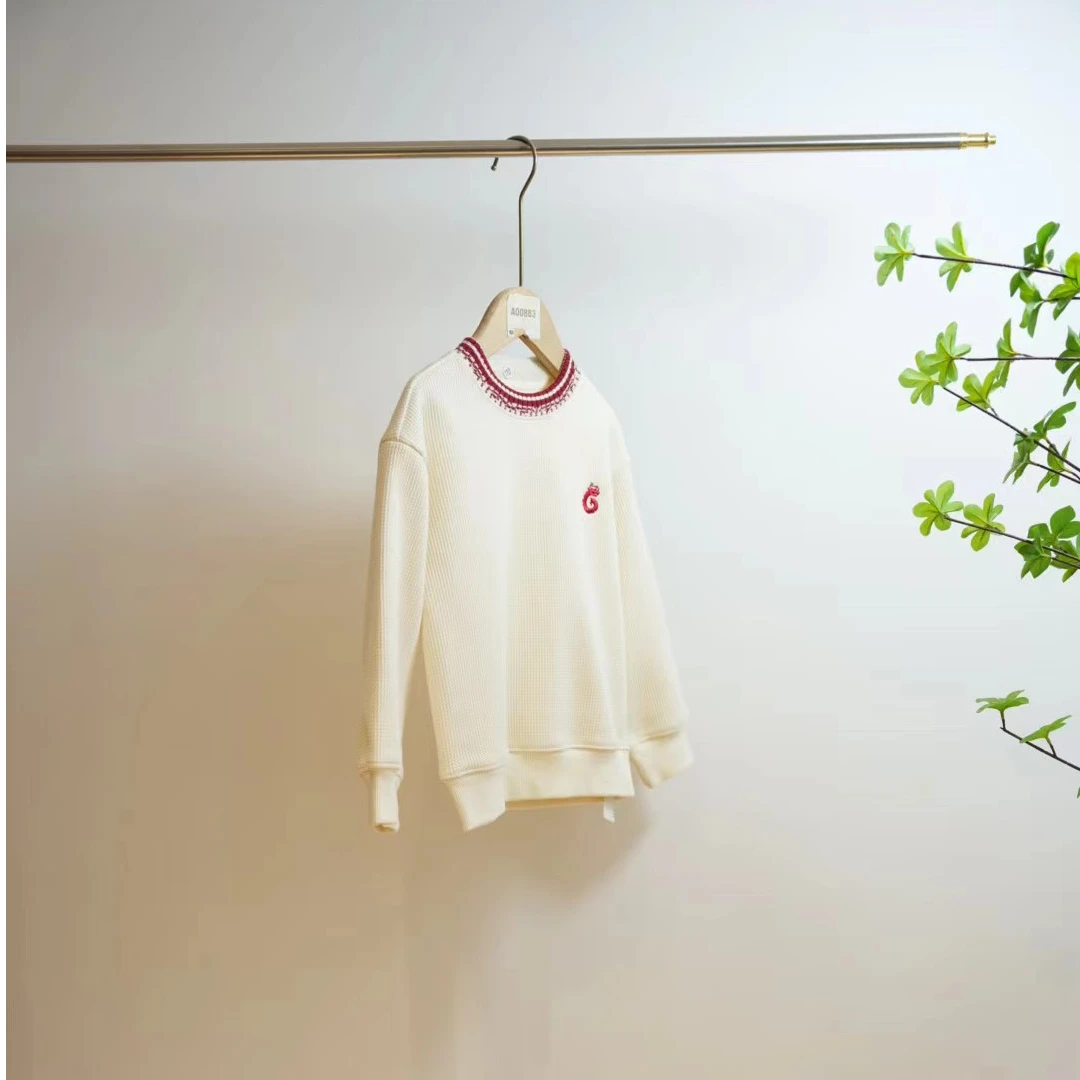 1-55-儿童冬季加绒刺绣圆领卫衣