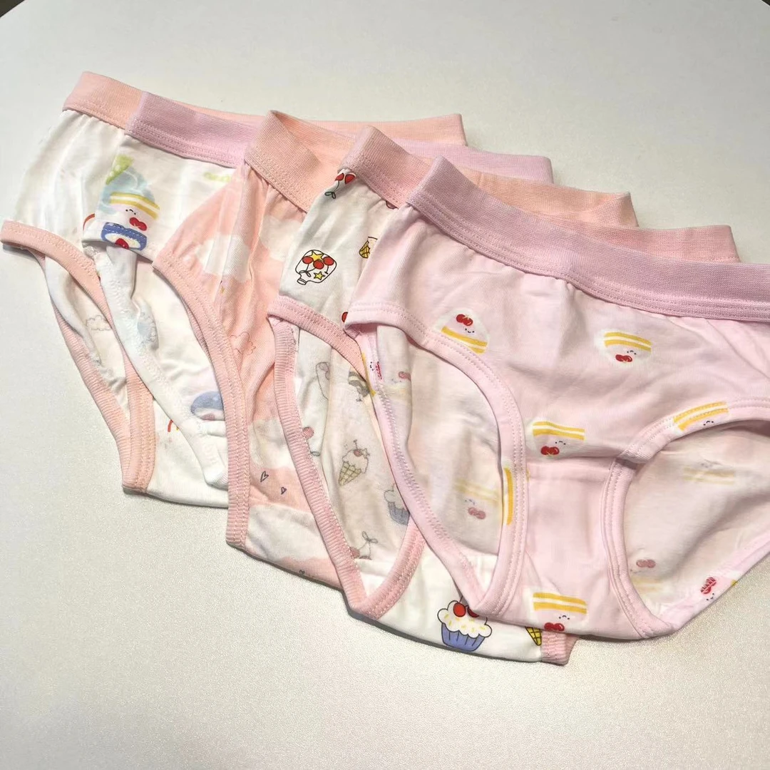 9841-女童多色可爱卡通印花内短裤（四条装颜色混发）