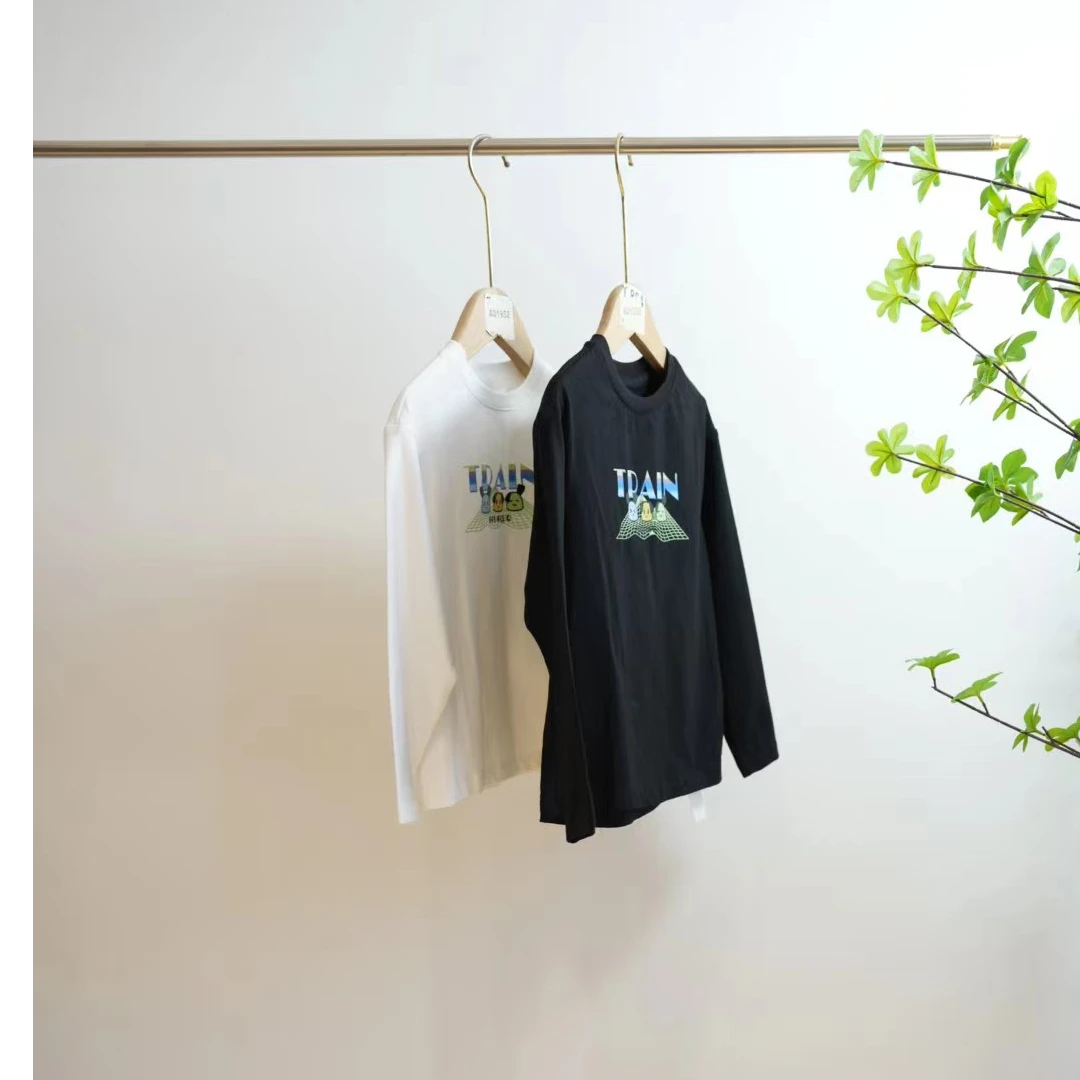 0676-Q一款两卡通印花狗狗圆领儿童长袖T