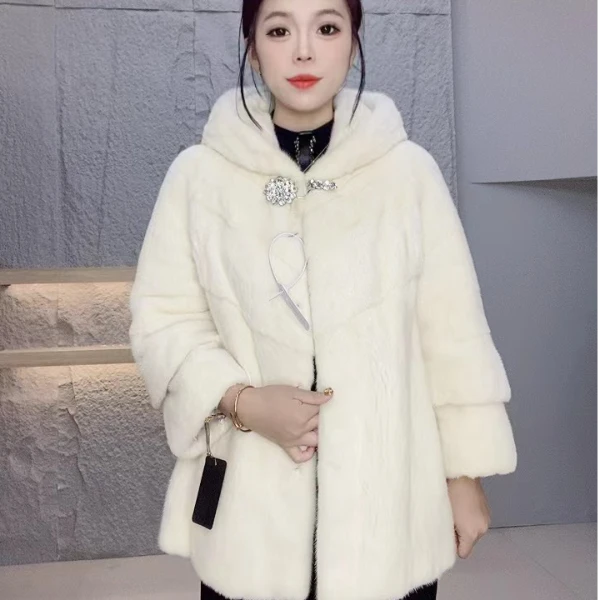 232254【DC】女装反季撤柜水貂皮草外套白