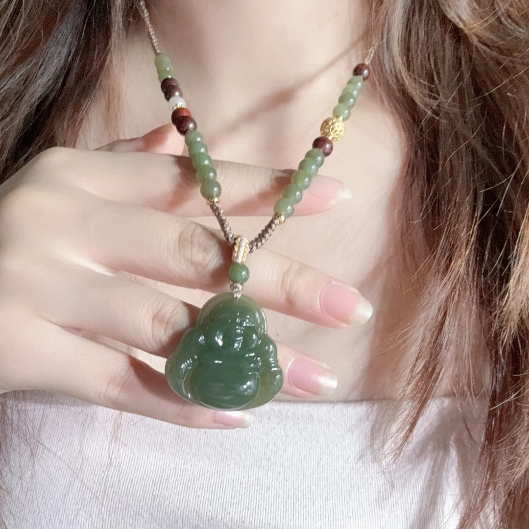 天然湖水绿和田玉佛公玉佛吊坠锁骨链毛衣链弥勒佛大肚佛古风女款