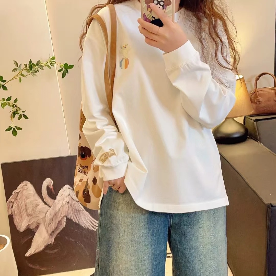 Yongwill纪念版小羊立体刺绣~两侧开叉宽松休闲长袖打底衫T恤1150