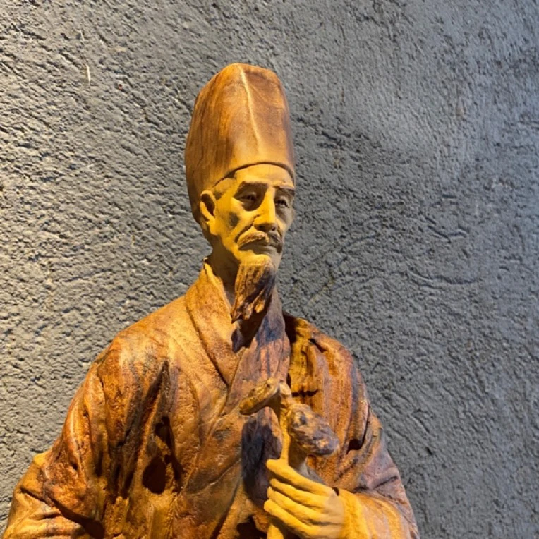 四大名医之一李时珍雕像