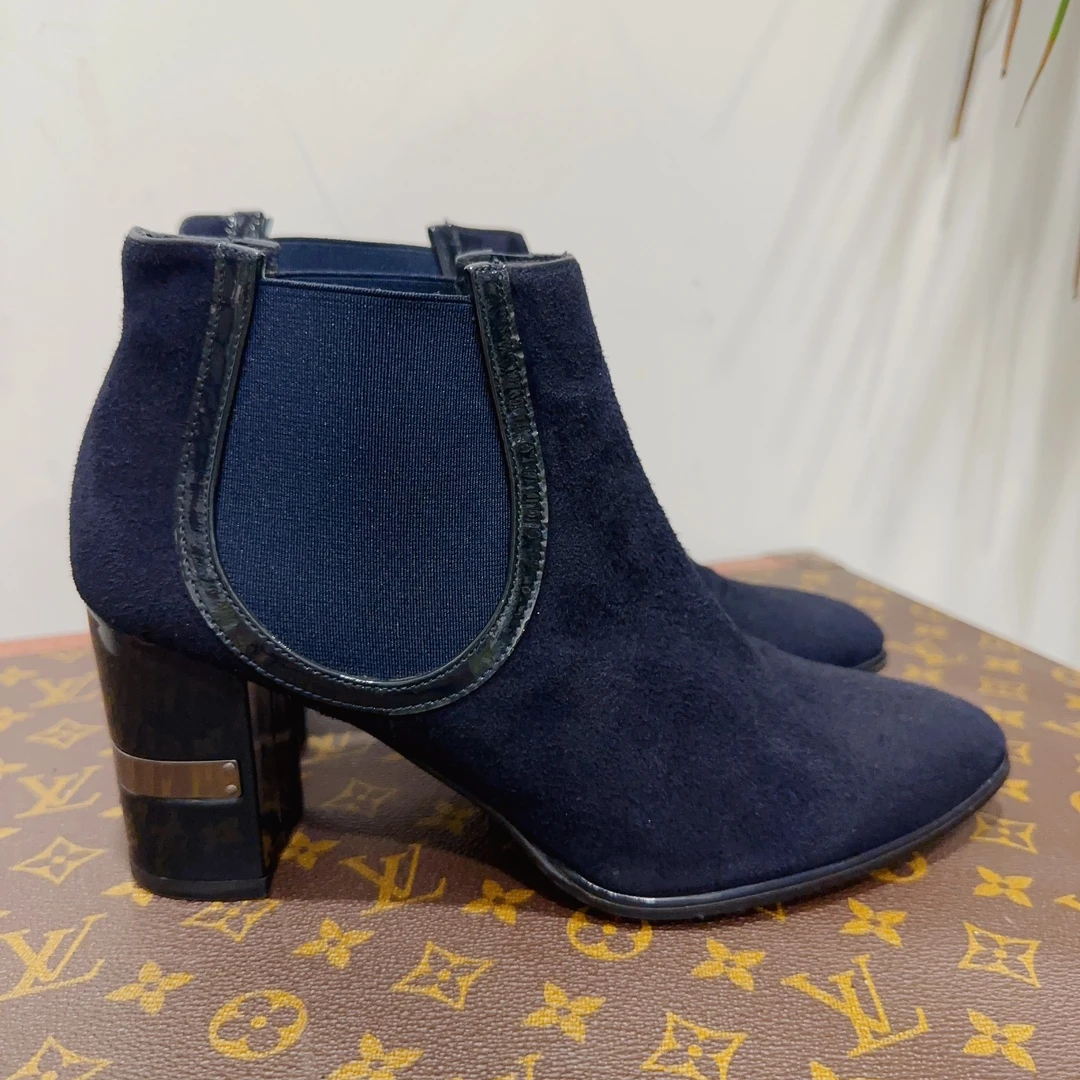 95新  安洁利严选/SW半靴/尺码36.5/成色以直播间为准/GSS6140