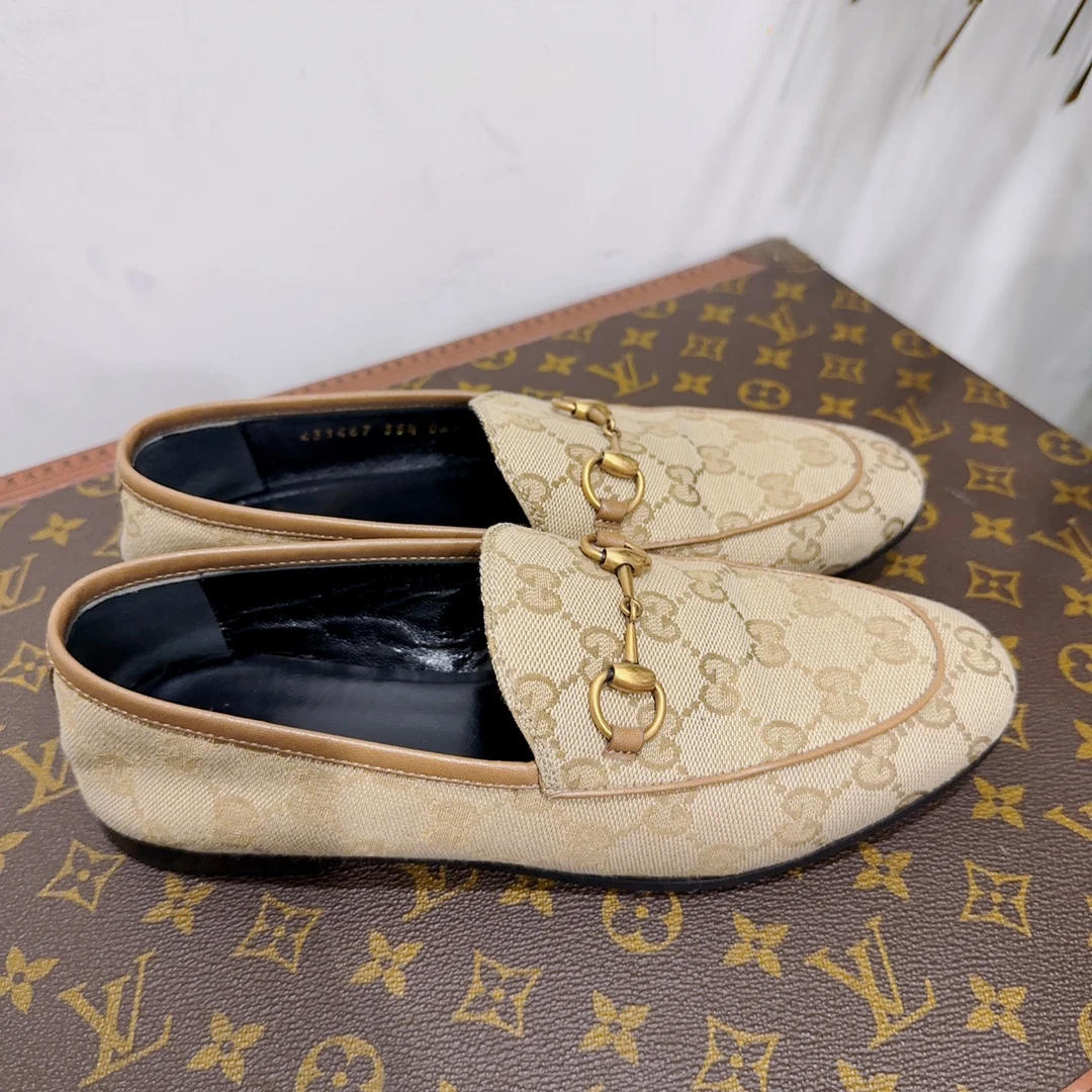 95新  安洁利严选Gucci平底鞋/码35.5/成色以直播间为准/GSS6797