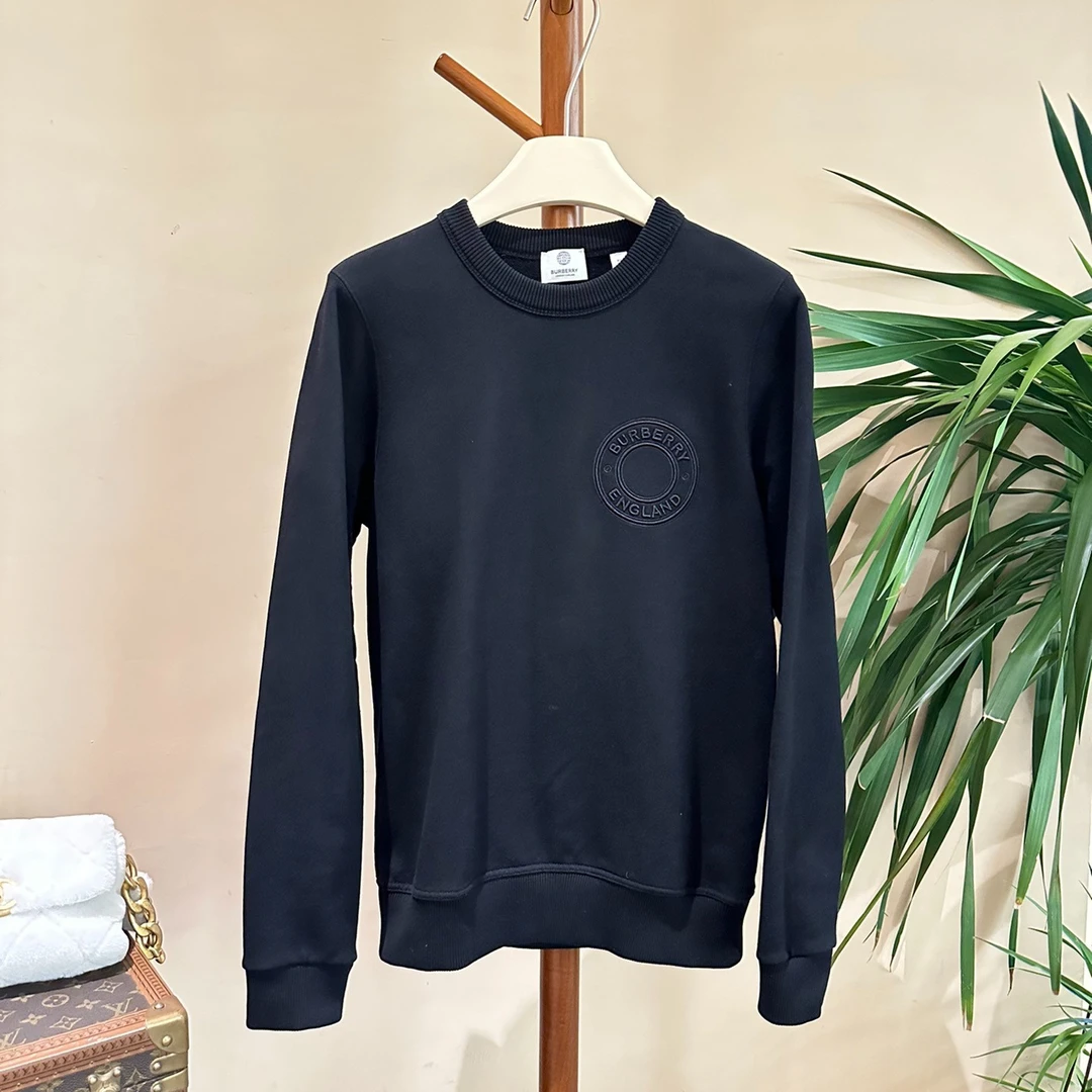 95新  安洁利严选Burberry卫衣/尺码XS/成色以直播间为准/GSS1128