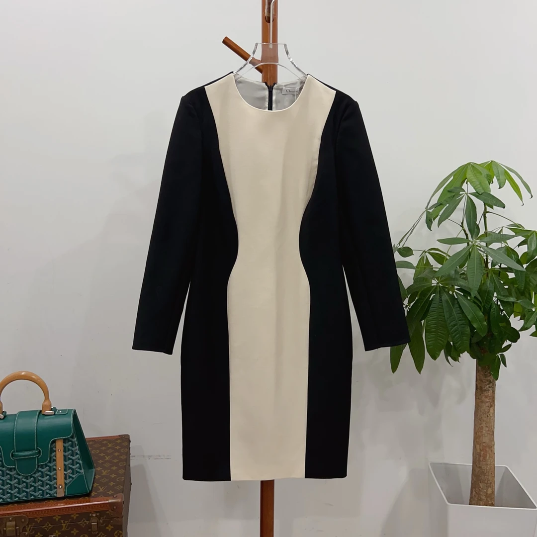 99新 DIOR/迪奥 安洁利严选连衣裙 尺码38成色看直播GSS23002