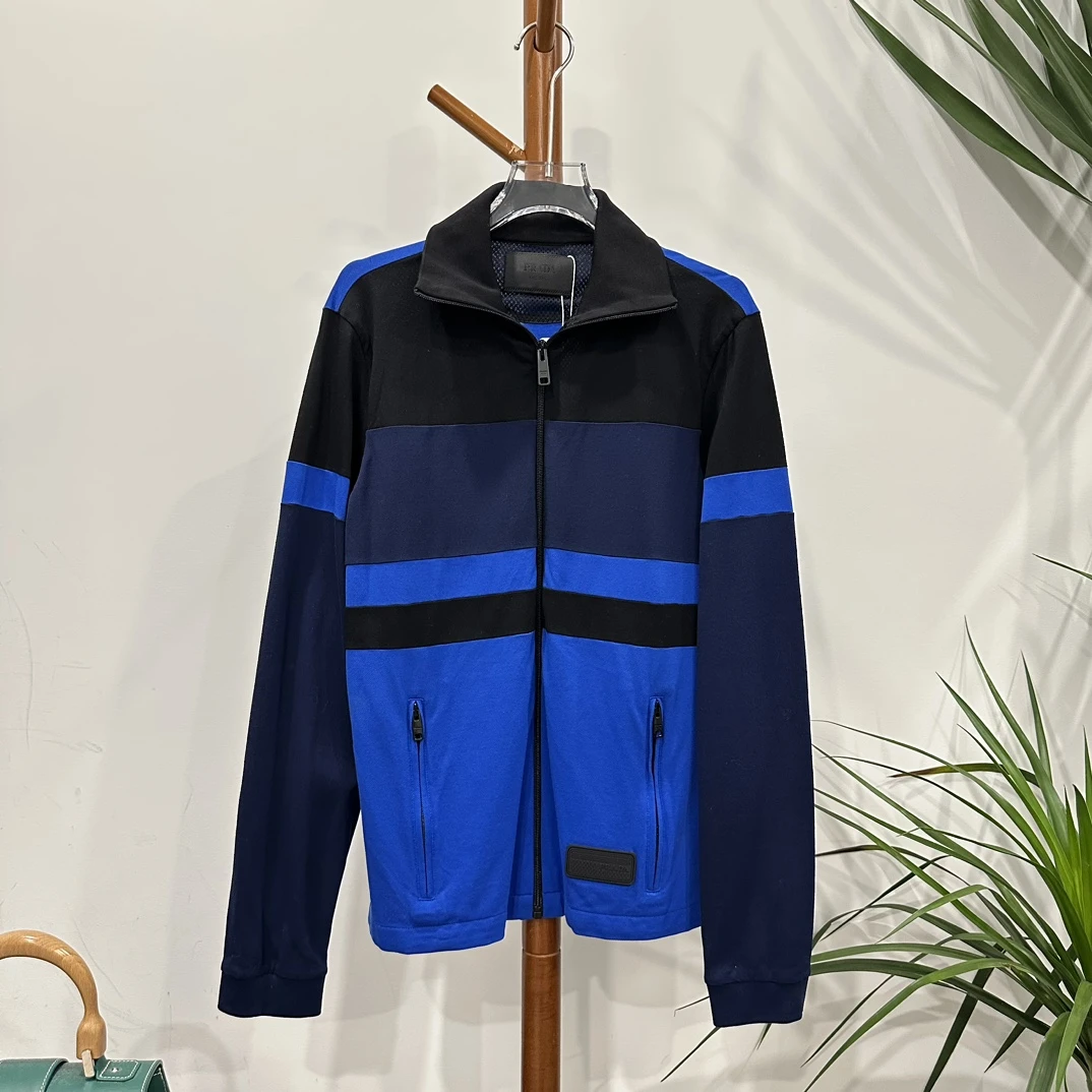 99新  安洁利严选Prada外套/码XS/成色以直播间为准/GSS10423