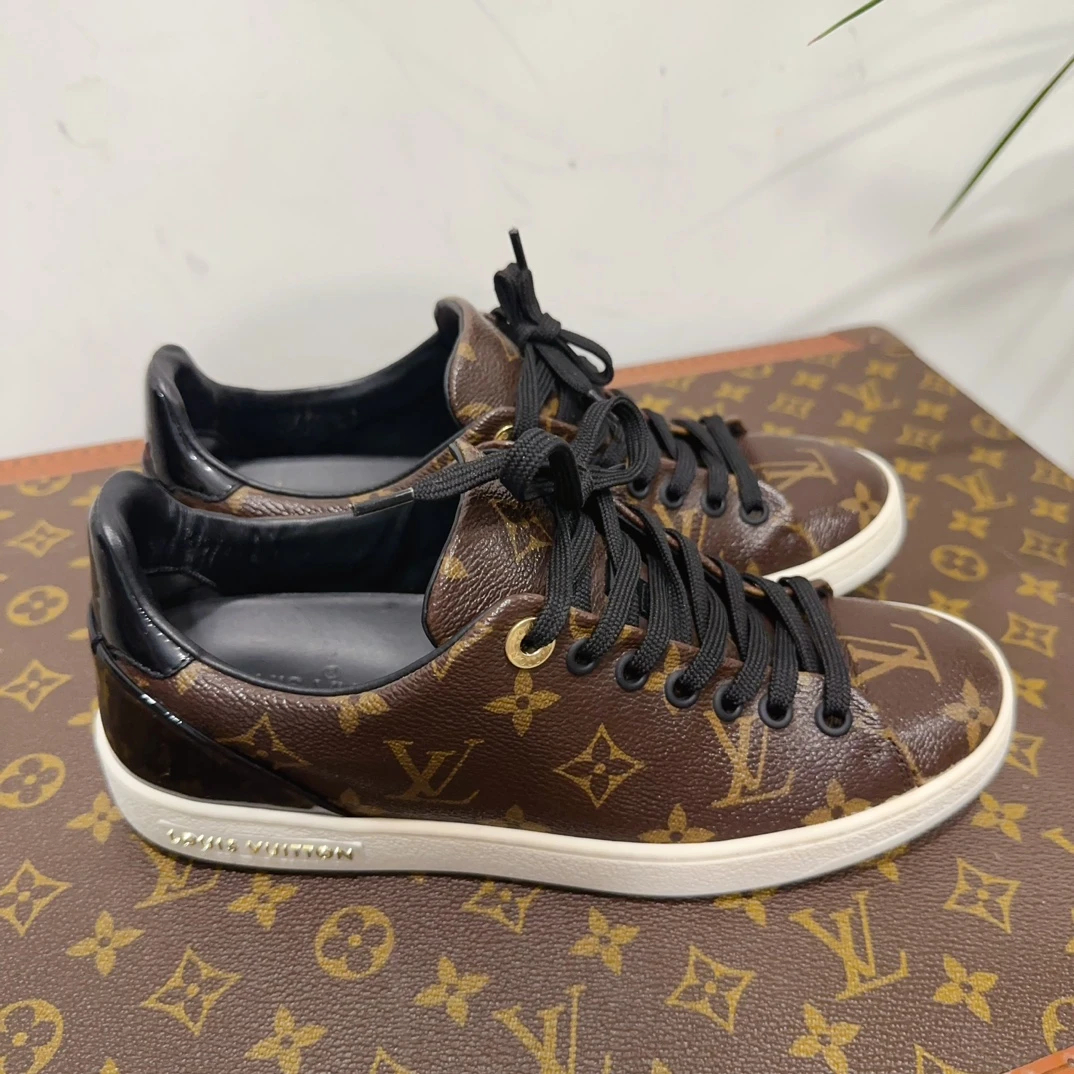 95新  安洁利严选Lv平底鞋/尺码35.5/成色以直播间为准/GSS8273