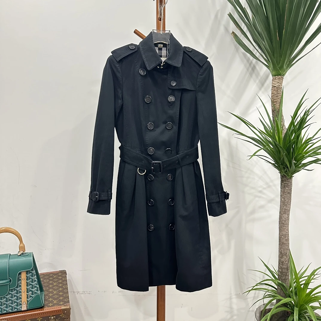 99新  安洁利严选/ Burberry风衣/码uk6成色直播间为准/GSS15480