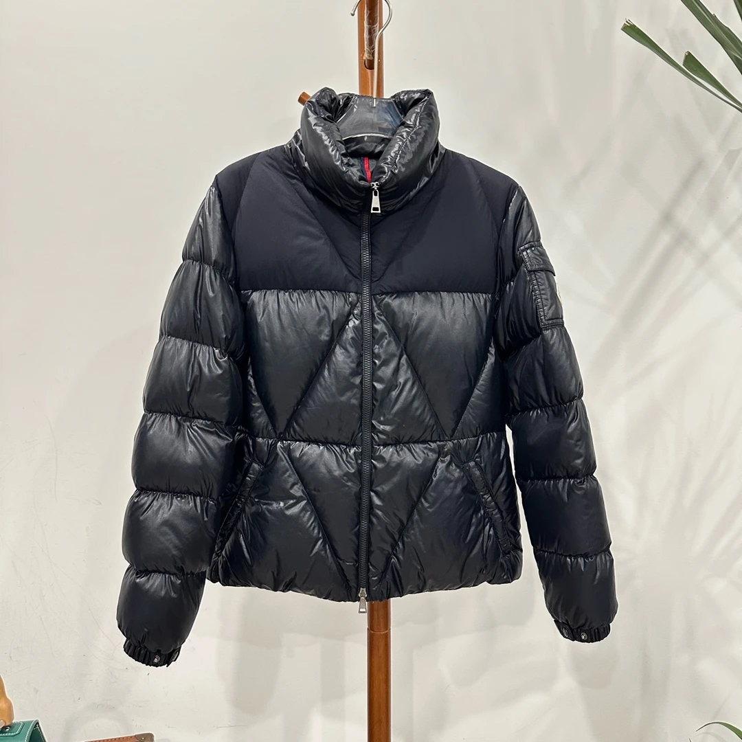 99新  安洁利严选/蒙口羽绒服/尺码2成色直播间为准/GSS18283
