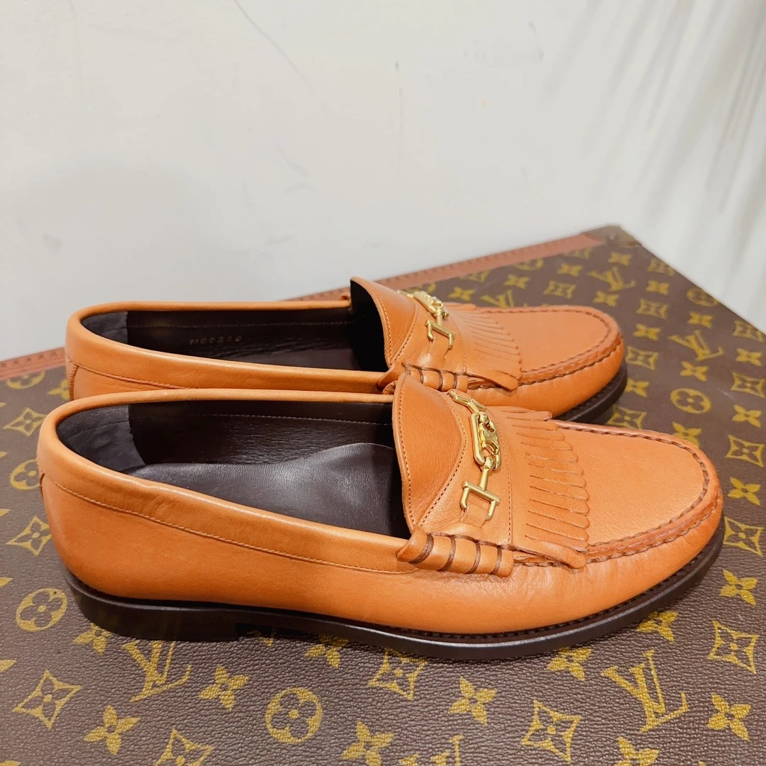 99新 Celine/思琳 乐福鞋/尺码38/成色以直播间为准/GSS8747